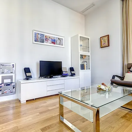 Sebastian Souviron Apartment