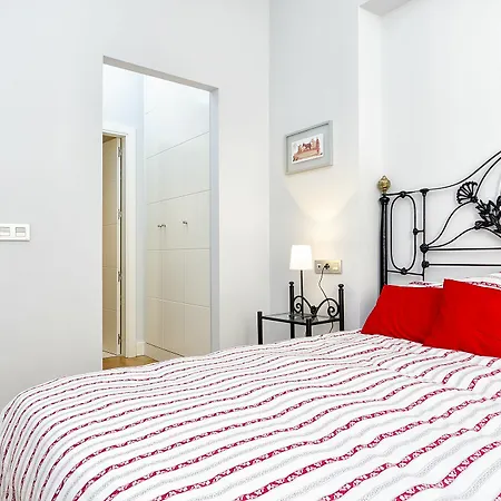 Apartment Sebastian Souviron